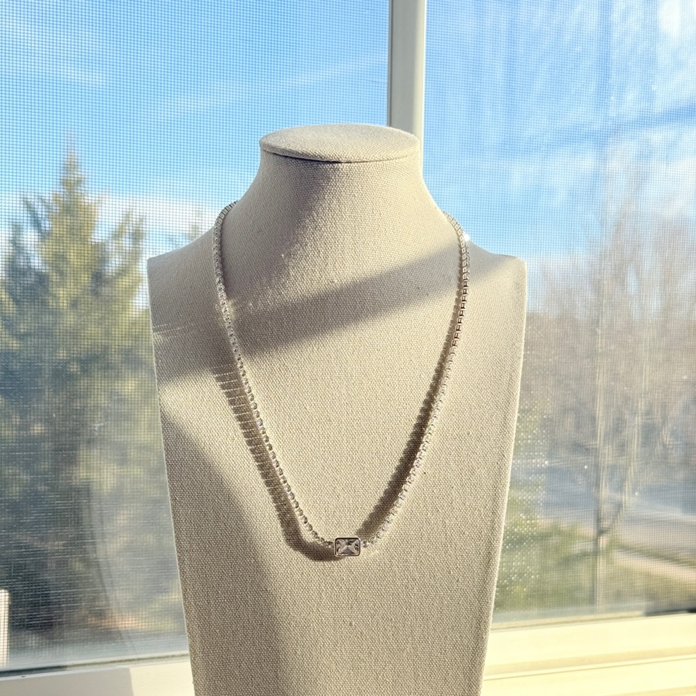Tennis necklace - brand new